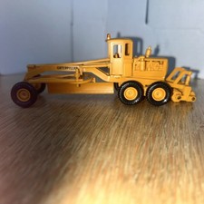 UMEX 1/87 Scale Caterpillar
