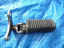 Suzuki GSX 400 E footrest