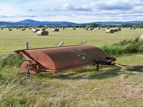 Photo 6x4 hay turner rest - turner, at