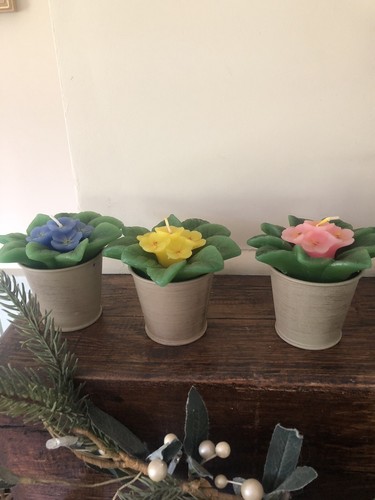Laura ashley flower - laura, x