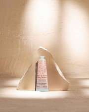 L'OCCITANE Cherry Blossom Hand