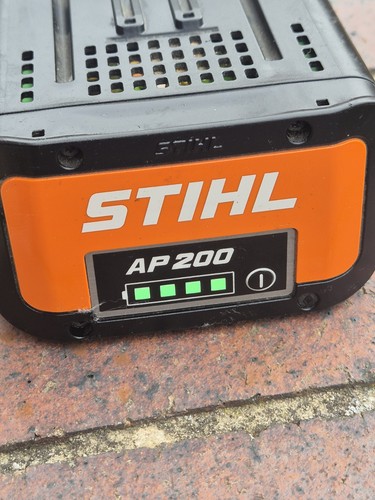 Stihl 200 lithium - ap,