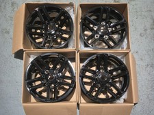 4x GLOSS BLACK XTR2 18" ALLOY