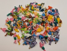 100 Pack OO Gauge People Figures Characters Plastic Model Railway Layout OOScale