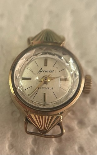 9ct gold ladies accurist - 9ct,