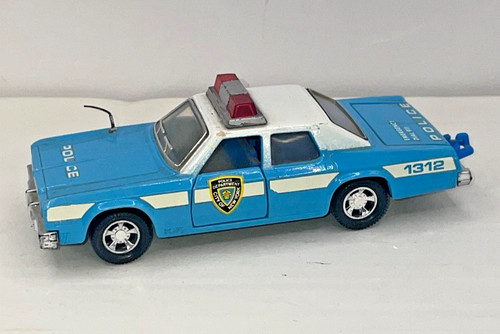 Vintage matchbox plymouth - vintage, gran