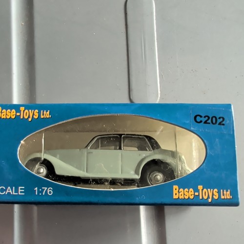 Base toys c202 armstrong - base,