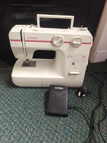 Singer electric sewing machine - singer,