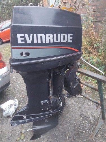 Evinrude 70hp outboard 2stroke - evinrude,