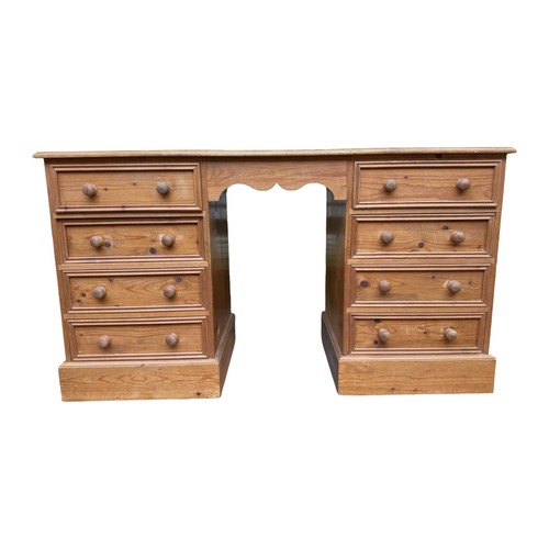 Large vintage pine pedestal - vintage,