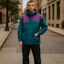 Berghaus Vintage Men's Jacket Size Small Goretex Genesis Hooded Outdoors 80s