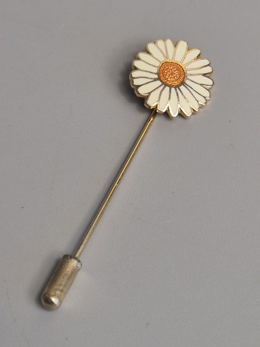 Vintage crown fish stick pin - vintage,