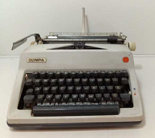 Olympia sm8 circa - olympia,