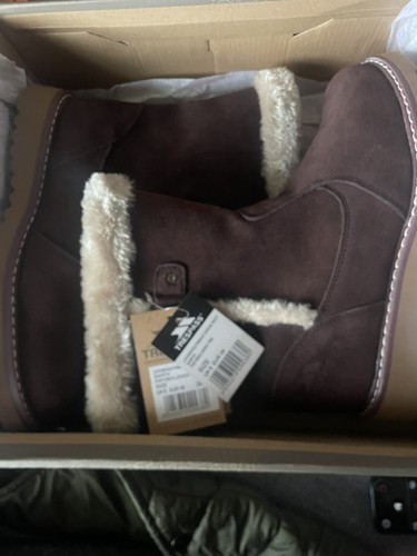 Trespass suede boots size - ,