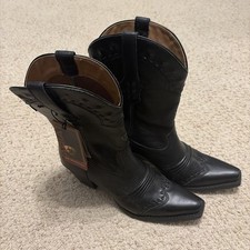 Ariat Womens Dixie Leather Cowboy Boots Size 8.5 Studs Mid-Calf Western