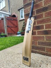GM Chroma Adult Bat (English