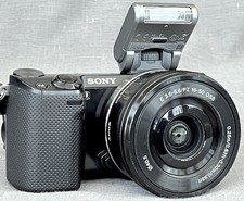Sony Nex-5R 16.1MP Camera