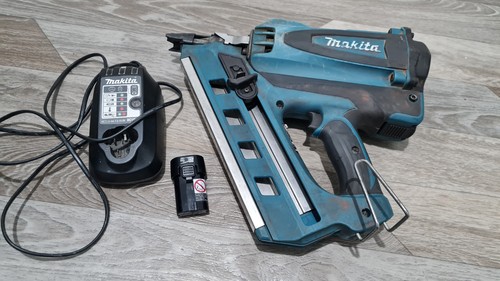 Makita gn900 first fix - makita,
