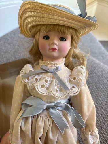 Alberon porcelain doll blue - alberon,
