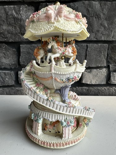 Vintage classic treasures - vintage,