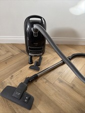 Miele Complete C3 Purepower PowerLine  Bagged Cylinder Vacuum Cleaner POSTAGE