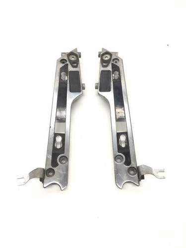 Left right suitcase holder