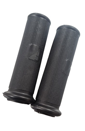 Vespa quality hand grips - vespa,