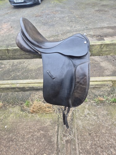 Dressage saddle - dressage,