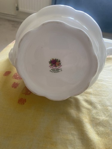 1962 royal albert - royal, teapot
