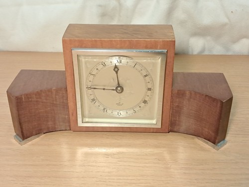 Art deco walnut - deco,
