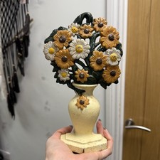 Vintage Flower Bouquet Cast