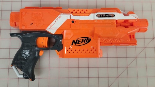 Nerf elite strike stryfe - nerf,