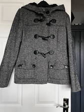 Excellent Condition. Laura