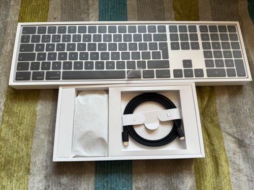 Apple magic keyboard numeric - magic,