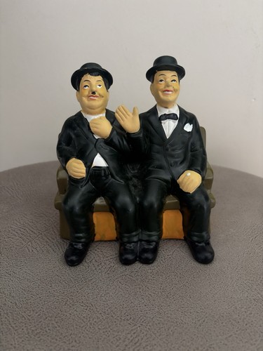 Laurel and hardy ceramic - hardy,