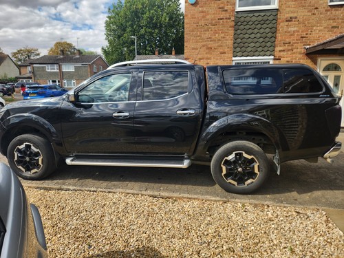 Nissan navara tekna - navara,
