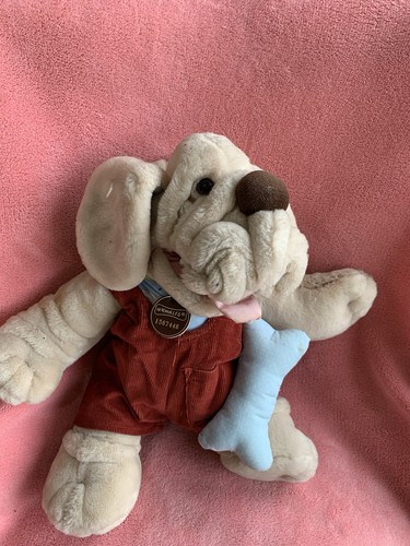 Wrinkles dog puppet - , ganz