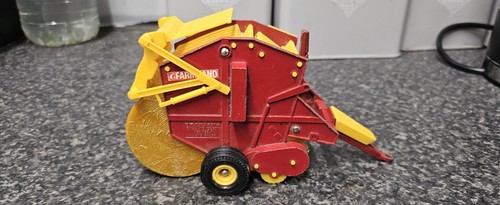 Britains farm vermeer farmhand - farm,