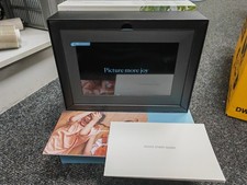 AURA DIGITAL PHOTO FRAME-AURA