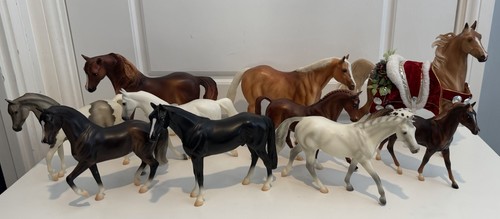 Breyer model horse bundle - -, 10