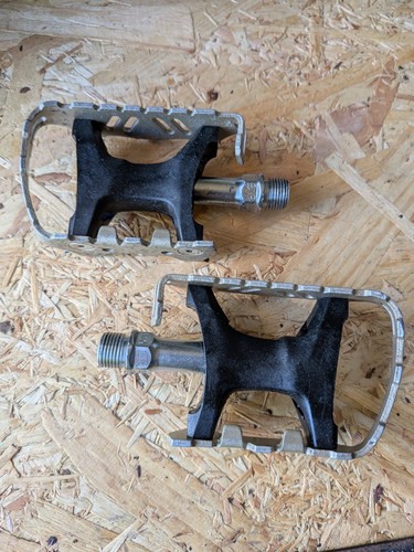 Specialized 90s pedals - specialized,