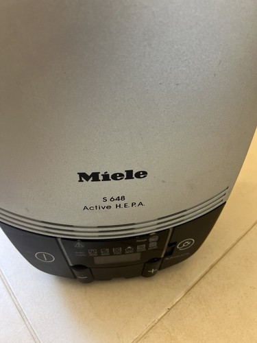 Miele vacuum cleaner - vacuum,