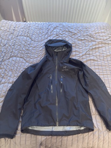 Arc teryx men hooded - men's,