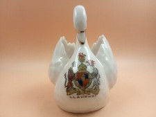 Crested China - LLANRWST Crest
