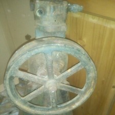 RARISH VINTAGE COMPRESSOR