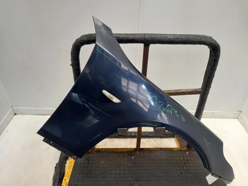 Bmw series right front - series, wing