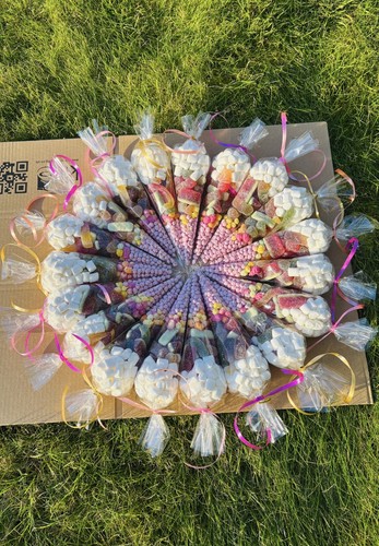 Pre filled sweet - filled, cones