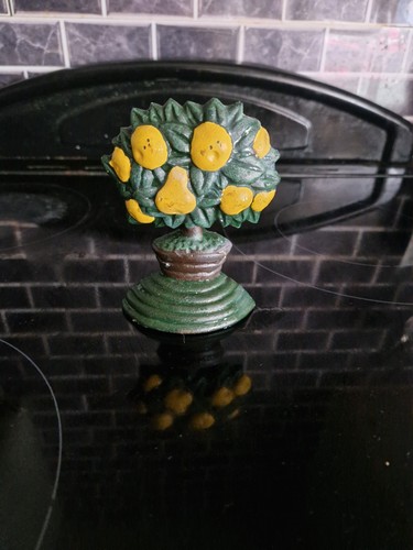 Vintage cast iron - iron, lemon