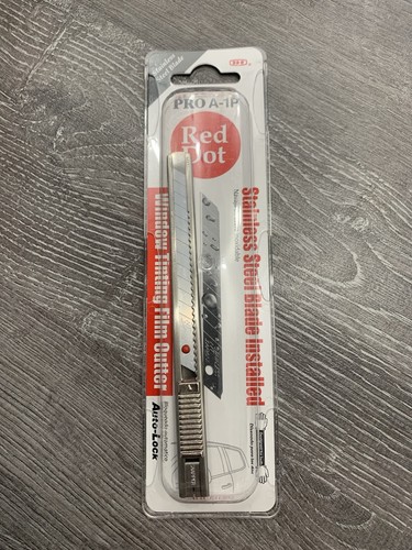Red dot window tinting blade - red,