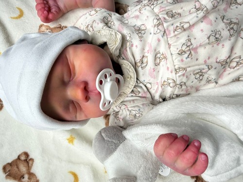Realistic reborn baby - ​21",